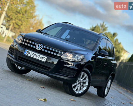Черный Фольксваген Тигуан, объемом двигателя 2 л и пробегом 100 тыс. км за 14200 $, фото 1 на Automoto.ua