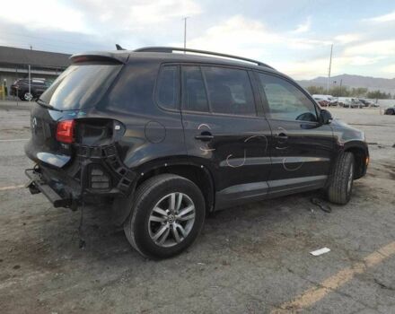 Черный Фольксваген Тигуан, объемом двигателя 2 л и пробегом 142 тыс. км за 2500 $, фото 2 на Automoto.ua