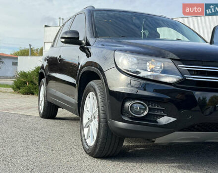 Черный Фольксваген Тигуан, объемом двигателя 1.98 л и пробегом 97 тыс. км за 12500 $, фото 29 на Automoto.ua