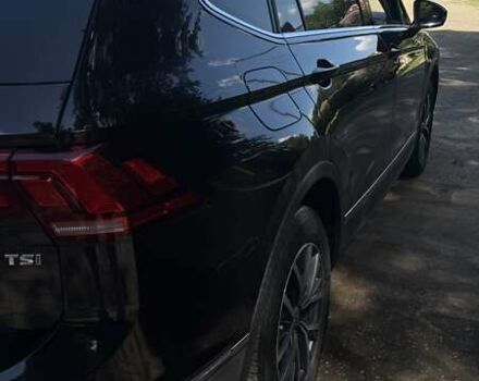 Черный Фольксваген Тигуан, объемом двигателя 1.98 л и пробегом 175 тыс. км за 17500 $, фото 5 на Automoto.ua