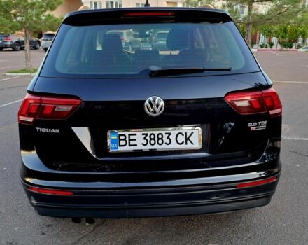 Чорний Фольксваген Тігуан, об'ємом двигуна 2 л та пробігом 176 тис. км за 20500 $, фото 1 на Automoto.ua
