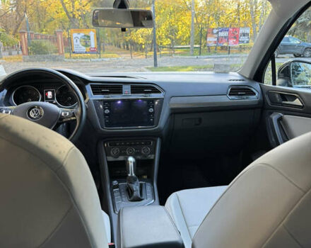 Чорний Фольксваген Тігуан, об'ємом двигуна 1.98 л та пробігом 127 тис. км за 22000 $, фото 7 на Automoto.ua