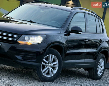 Черный Фольксваген Тигуан, объемом двигателя 2 л и пробегом 185 тыс. км за 13999 $, фото 13 на Automoto.ua