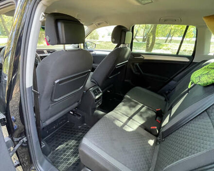 Чорний Фольксваген Тігуан, об'ємом двигуна 1.97 л та пробігом 244 тис. км за 21900 $, фото 8 на Automoto.ua