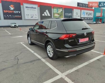 Черный Фольксваген Тигуан, объемом двигателя 1.98 л и пробегом 141 тыс. км за 16900 $, фото 11 на Automoto.ua