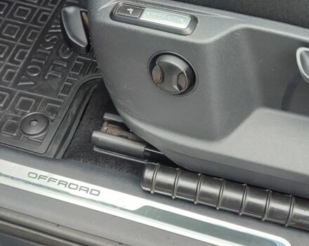 Чорний Фольксваген Тігуан, об'ємом двигуна 2 л та пробігом 260 тис. км за 24950 $, фото 15 на Automoto.ua