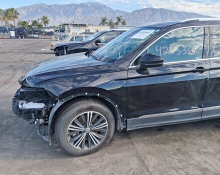 Черный Фольксваген Тигуан, объемом двигателя 2 л и пробегом 129 тыс. км за 13900 $, фото 7 на Automoto.ua