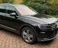 Черный Фольксваген Тигуан, объемом двигателя 2 л и пробегом 31 тыс. км за 9800 $, фото 1 на Automoto.ua