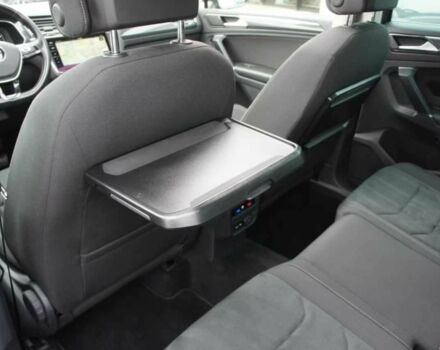 Черный Фольксваген Тигуан, объемом двигателя 2 л и пробегом 91 тыс. км за 14500 $, фото 10 на Automoto.ua