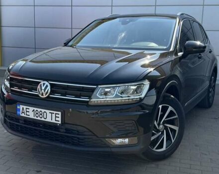 Черный Фольксваген Тигуан, объемом двигателя 1.98 л и пробегом 220 тыс. км за 22000 $, фото 5 на Automoto.ua