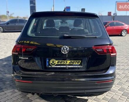 Черный Фольксваген Тигуан, объемом двигателя 1.97 л и пробегом 258 тыс. км за 18700 $, фото 5 на Automoto.ua