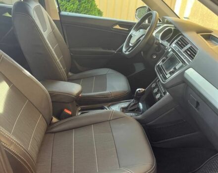 Чорний Фольксваген Тігуан, об'ємом двигуна 2 л та пробігом 138 тис. км за 17300 $, фото 14 на Automoto.ua