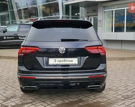 Черный Фольксваген Тигуан, объемом двигателя 1.97 л и пробегом 150 тыс. км за 29900 $, фото 6 на Automoto.ua
