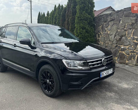 Чорний Фольксваген Тігуан, об'ємом двигуна 1.98 л та пробігом 62 тис. км за 17950 $, фото 14 на Automoto.ua