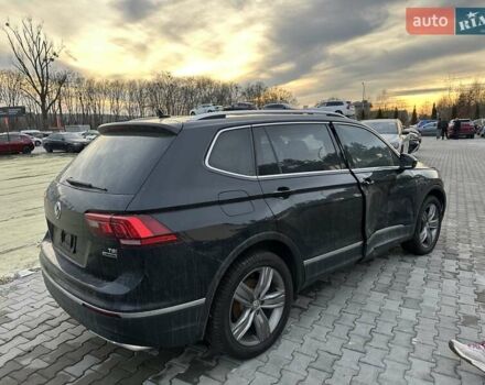 Черный Фольксваген Тигуан, объемом двигателя 2 л и пробегом 94 тыс. км за 17260 $, фото 6 на Automoto.ua