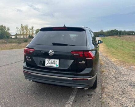 Чорний Фольксваген Тігуан, об'ємом двигуна 2 л та пробігом 71 тис. км за 7000 $, фото 3 на Automoto.ua