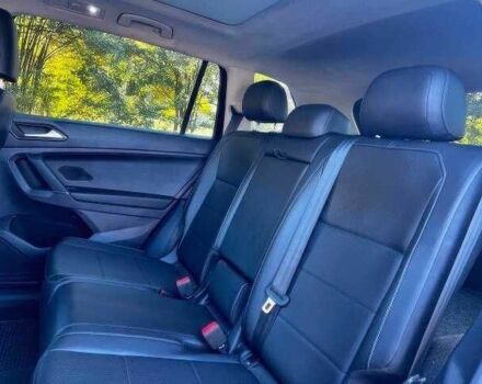 Черный Фольксваген Тигуан, объемом двигателя 2 л и пробегом 89 тыс. км за 11000 $, фото 11 на Automoto.ua