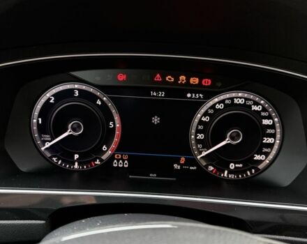 Черный Фольксваген Тигуан, объемом двигателя 2 л и пробегом 182 тыс. км за 27499 $, фото 3 на Automoto.ua