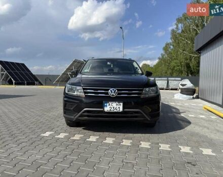 Чорний Фольксваген Тігуан, об'ємом двигуна 1.98 л та пробігом 152 тис. км за 21500 $, фото 10 на Automoto.ua
