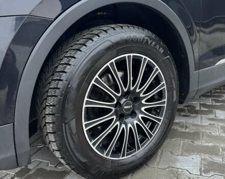 Черный Фольксваген Тигуан, объемом двигателя 2 л и пробегом 190 тыс. км за 23150 $, фото 13 на Automoto.ua