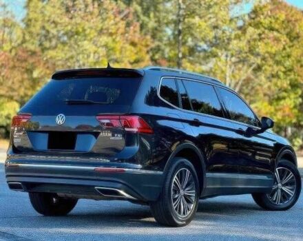 Черный Фольксваген Тигуан, объемом двигателя 2 л и пробегом 89 тыс. км за 11000 $, фото 4 на Automoto.ua