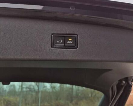 Черный Фольксваген Тигуан, объемом двигателя 1.98 л и пробегом 198 тыс. км за 21950 $, фото 37 на Automoto.ua