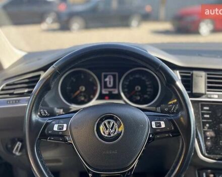 Черный Фольксваген Тигуан, объемом двигателя 1.97 л и пробегом 258 тыс. км за 18700 $, фото 17 на Automoto.ua