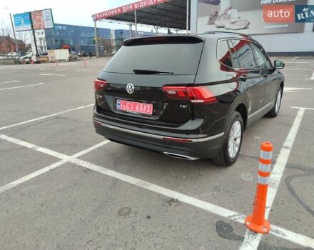 Черный Фольксваген Тигуан, объемом двигателя 1.98 л и пробегом 141 тыс. км за 16900 $, фото 14 на Automoto.ua