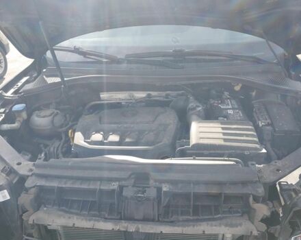 Черный Фольксваген Тигуан, объемом двигателя 2 л и пробегом 129 тыс. км за 13900 $, фото 19 на Automoto.ua