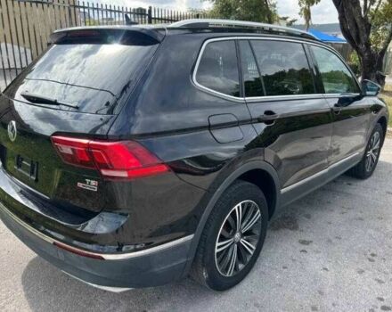 Чорний Фольксваген Тігуан, об'ємом двигуна 2 л та пробігом 34 тис. км за 4600 $, фото 3 на Automoto.ua