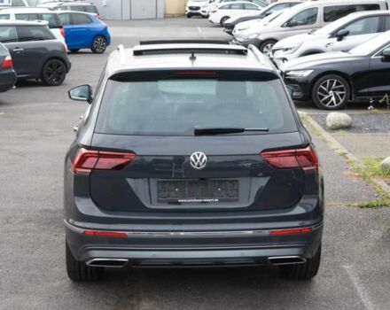 Черный Фольксваген Тигуан, объемом двигателя 2 л и пробегом 91 тыс. км за 14500 $, фото 4 на Automoto.ua