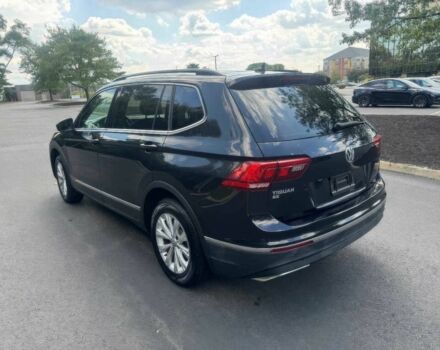 Черный Фольксваген Тигуан, объемом двигателя 2 л и пробегом 37 тыс. км за 13000 $, фото 4 на Automoto.ua