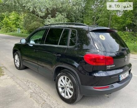 Черный Фольксваген Тигуан, объемом двигателя 2 л и пробегом 91 тыс. км за 12900 $, фото 3 на Automoto.ua