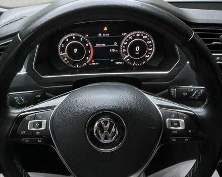 Чорний Фольксваген Тігуан, об'ємом двигуна 1.98 л та пробігом 105 тис. км за 20500 $, фото 42 на Automoto.ua