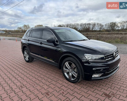 Черный Фольксваген Тигуан, объемом двигателя 1.98 л и пробегом 104 тыс. км за 19990 $, фото 10 на Automoto.ua