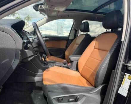 Чорний Фольксваген Тігуан, об'ємом двигуна 2 л та пробігом 34 тис. км за 4600 $, фото 6 на Automoto.ua