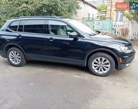 Черный Фольксваген Тигуан, объемом двигателя 2 л и пробегом 149 тыс. км за 16800 $, фото 21 на Automoto.ua