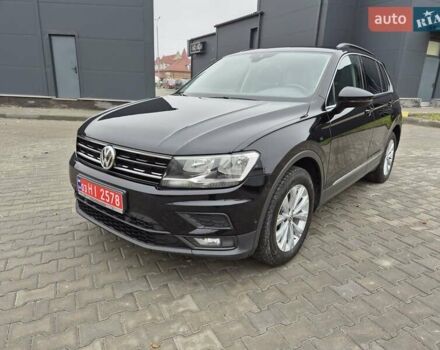 Черный Фольксваген Тигуан, объемом двигателя 1.98 л и пробегом 198 тыс. км за 21950 $, фото 1 на Automoto.ua