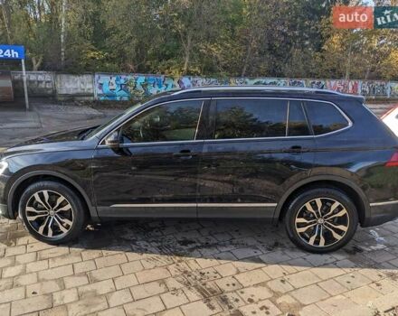 Черный Фольксваген Тигуан, объемом двигателя 1.98 л и пробегом 125 тыс. км за 25900 $, фото 7 на Automoto.ua