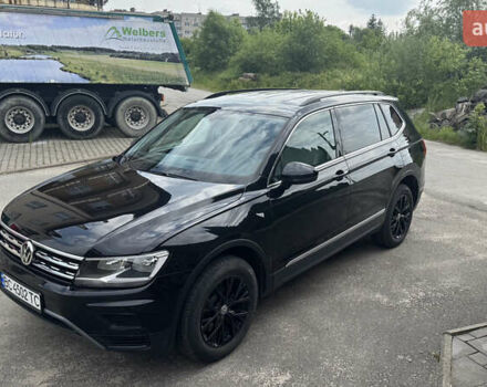 Чорний Фольксваген Тігуан, об'ємом двигуна 1.98 л та пробігом 62 тис. км за 17950 $, фото 5 на Automoto.ua
