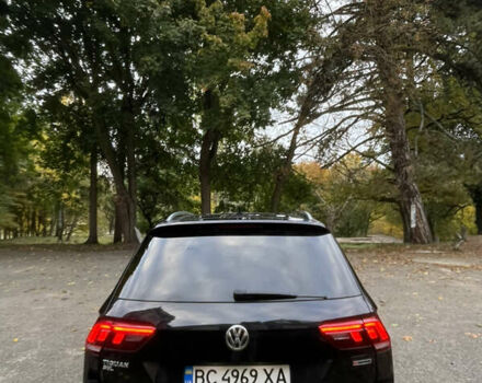 Чорний Фольксваген Тігуан, об'ємом двигуна 1.98 л та пробігом 105 тис. км за 20500 $, фото 7 на Automoto.ua