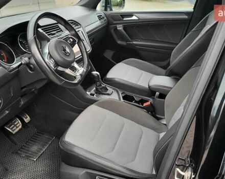 Черный Фольксваген Тигуан, объемом двигателя 1.97 л и пробегом 150 тыс. км за 29900 $, фото 9 на Automoto.ua