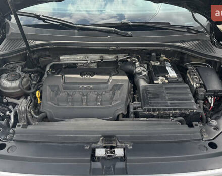 Чорний Фольксваген Тігуан, об'ємом двигуна 1.98 л та пробігом 62 тис. км за 17950 $, фото 30 на Automoto.ua