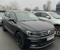 Черный Фольксваген Тигуан, объемом двигателя 2 л и пробегом 92 тыс. км за 21900 $, фото 1 на Automoto.ua
