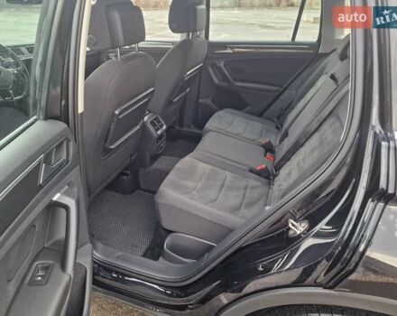 Черный Фольксваген Тигуан, объемом двигателя 1.98 л и пробегом 243 тыс. км за 23310 $, фото 5 на Automoto.ua