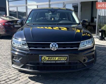 Черный Фольксваген Тигуан, объемом двигателя 1.97 л и пробегом 258 тыс. км за 18700 $, фото 1 на Automoto.ua