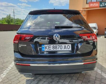 Чорний Фольксваген Тігуан, об'ємом двигуна 2 л та пробігом 101 тис. км за 21000 $, фото 9 на Automoto.ua