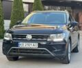 Чорний Фольксваген Тігуан, об'ємом двигуна 2 л та пробігом 123 тис. км за 18400 $, фото 2 на Automoto.ua