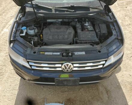 Черный Фольксваген Тигуан, объемом двигателя 2 л и пробегом 65 тыс. км за 4000 $, фото 10 на Automoto.ua