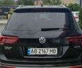 Чорний Фольксваген Тігуан, об'ємом двигуна 2 л та пробігом 260 тис. км за 24950 $, фото 3 на Automoto.ua